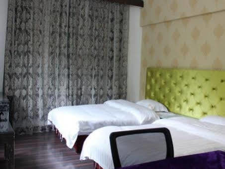 Guilin Jingyi Hotel Extérieur photo